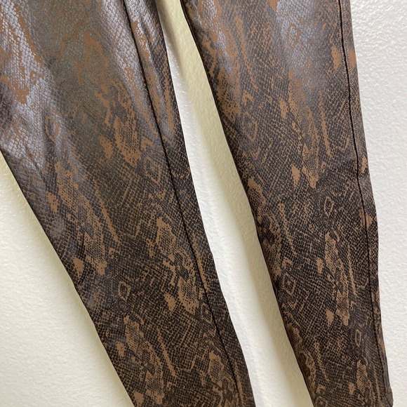 Spanx Faux Leather Brown Snake Leggings Medium Pull On Compression Stretch 20265 - Picture 4 of 10